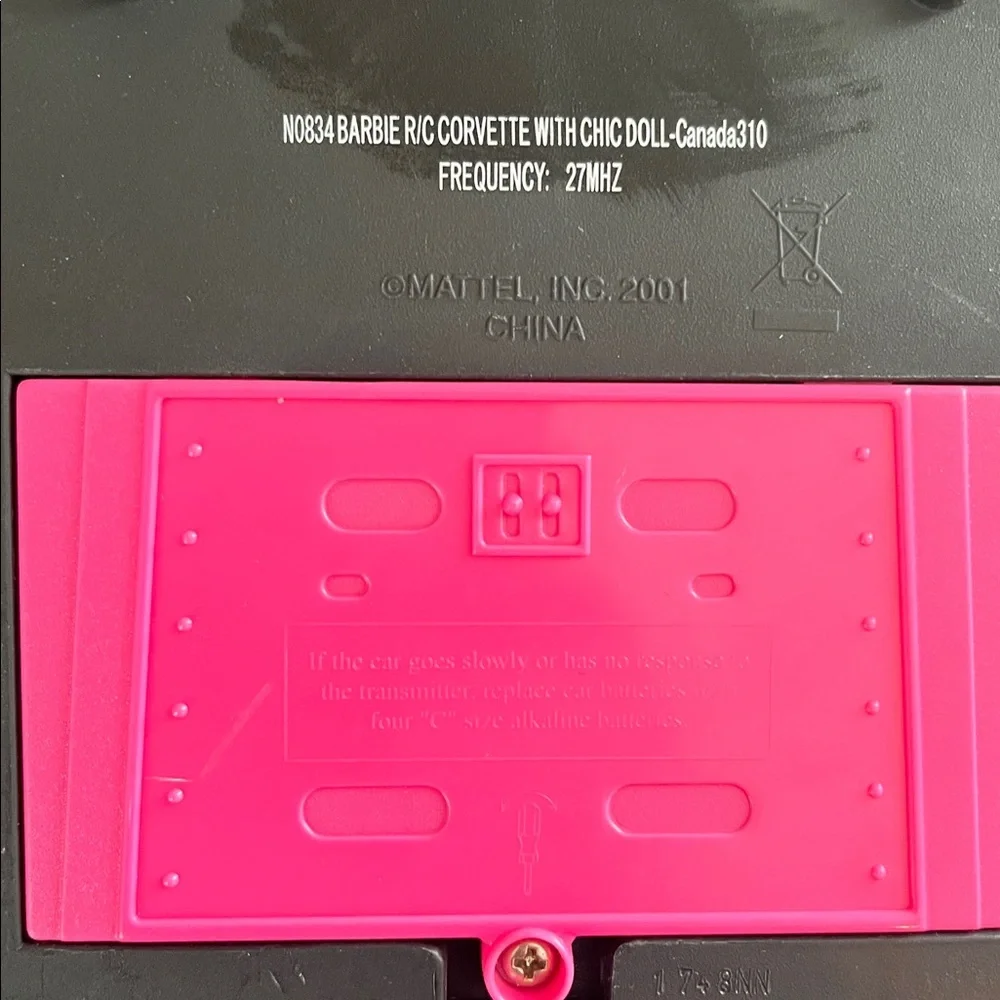 Barbie RC Corvette Car Convertible 2001‎ Pink Mattel NO834 Nostalgia Toy Doll